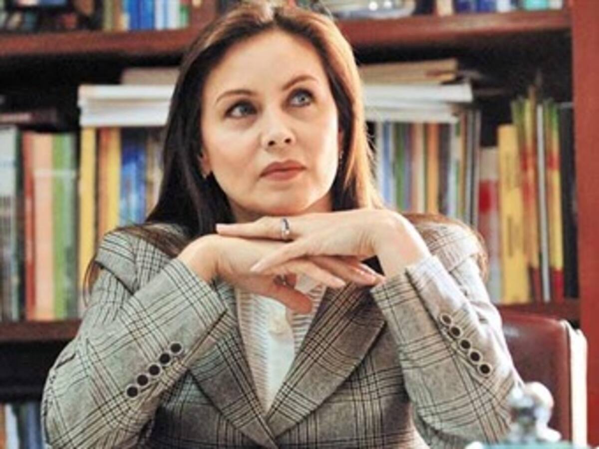 La U inicia proceso para expulsar a Lucero Cortés