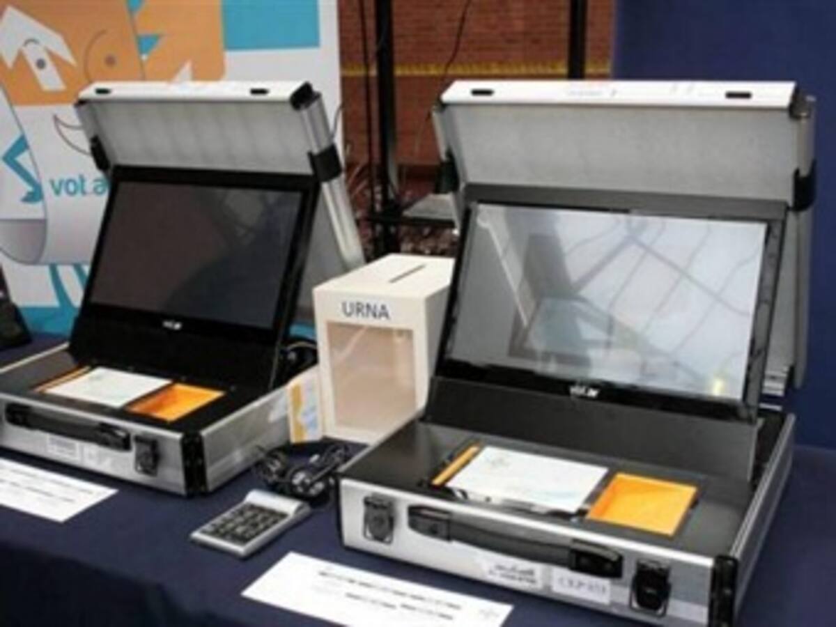 Gobierno anuncia que en el 2018 estará listo el sistema de voto electrónico