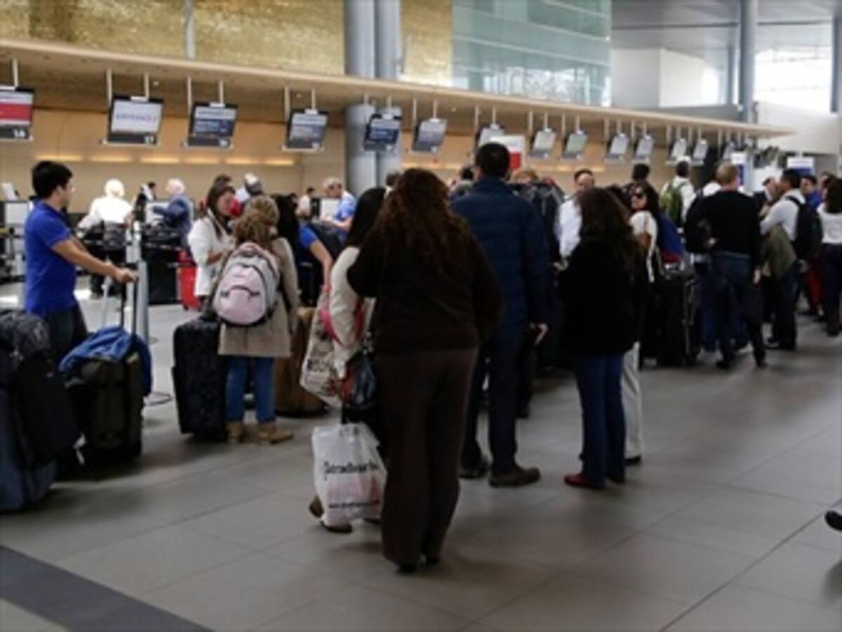 Retrasos de 90 minutos registran vuelos en El Dorado