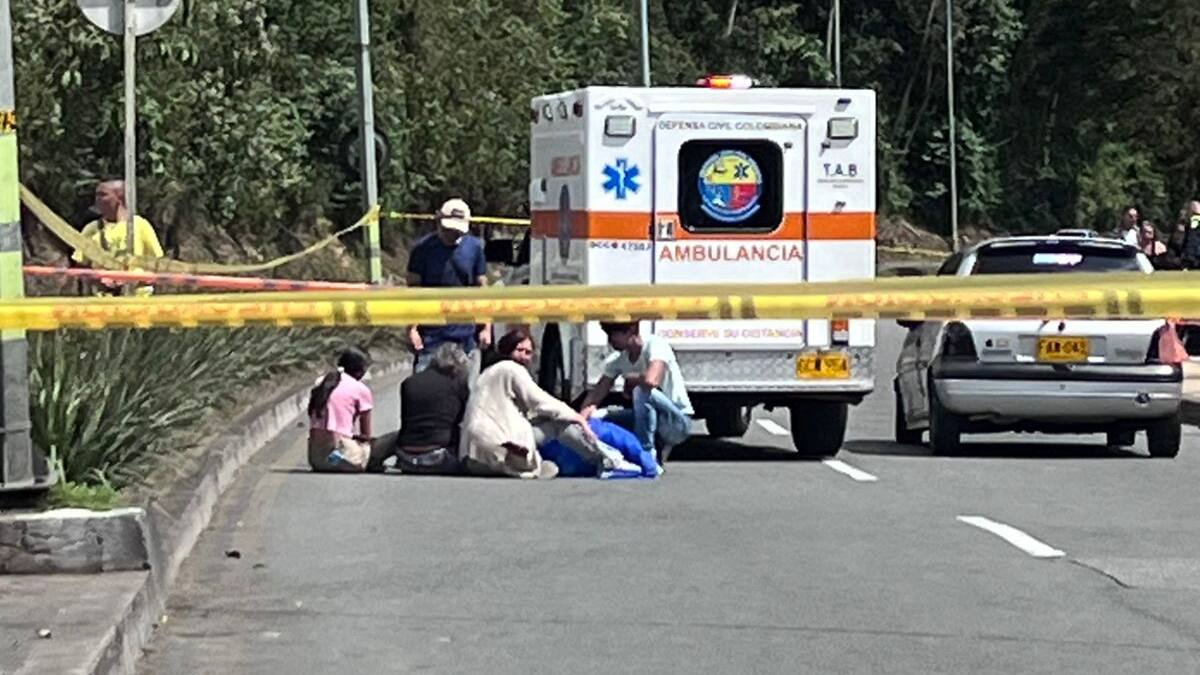 Una adulta mayor falleció cruzando la vía en la avenida Centenario en Manizales