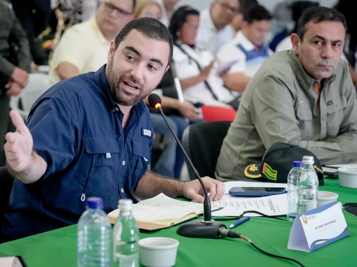 Gobernador de Bolívar propuso a Petro financiar vía que conecte a Bolívar, Antioquia y Cesar