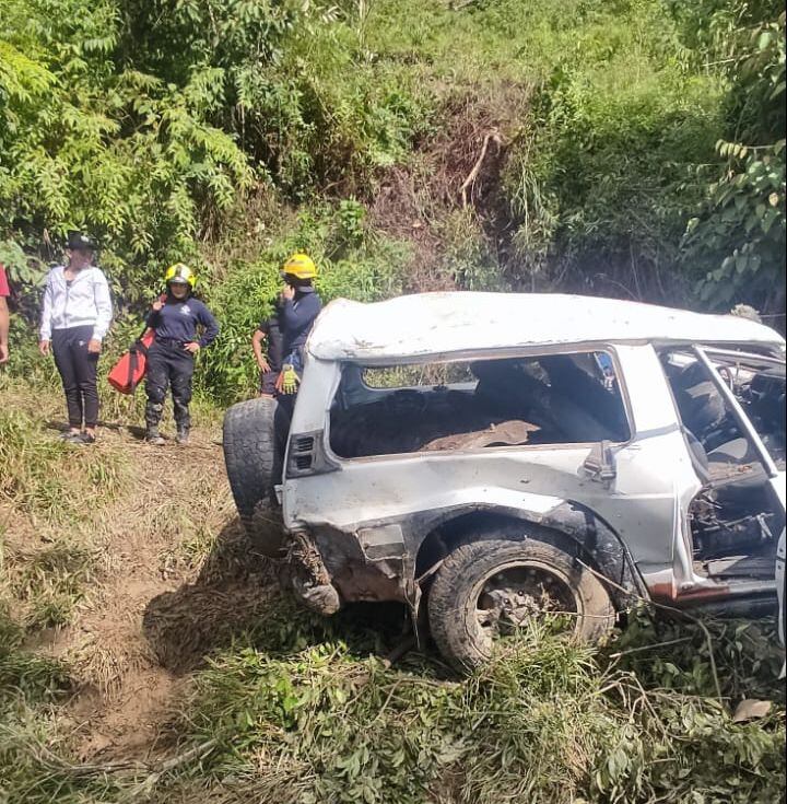 2 muertos y 2 heridos en accidente de tránsito