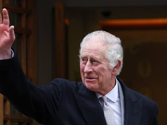 Rey Carlos III se dedicará a tratar su cáncer y reina Camila asistirá a eventos públicos: experta