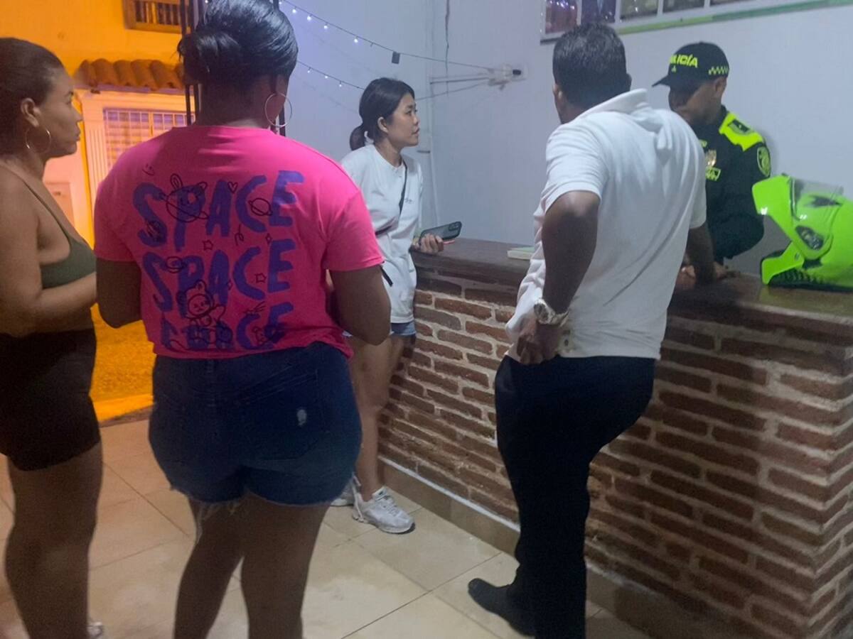 ¡No hay derecho! Cobran $22 millones a extranjera por un paseo en coche en Cartagena