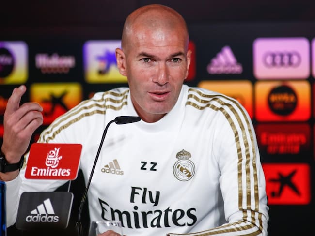 Zidane: &quot;James no está disponible todavía. No te puedo contar lo que tiene&quot;