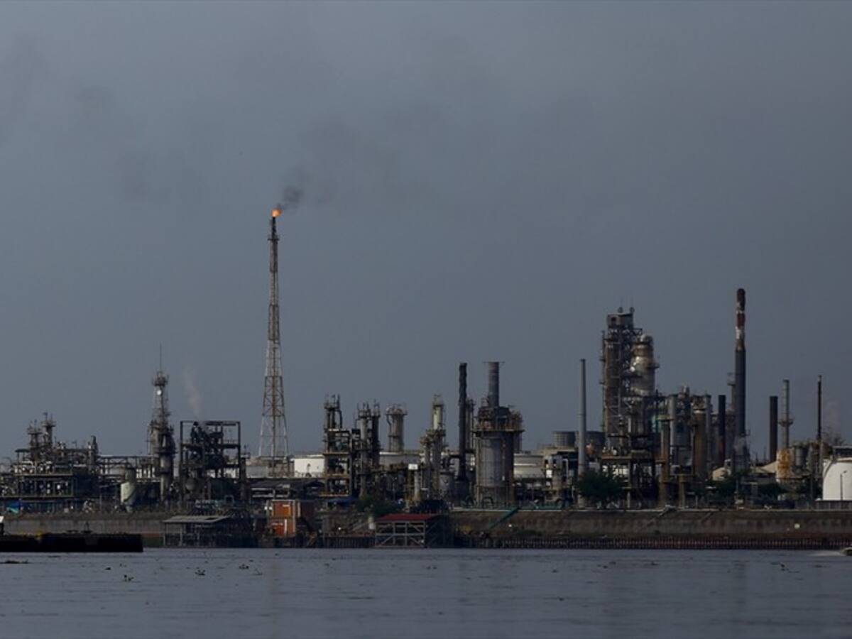 El petróleo no va a solucionar todos los problemas: Minhacienda