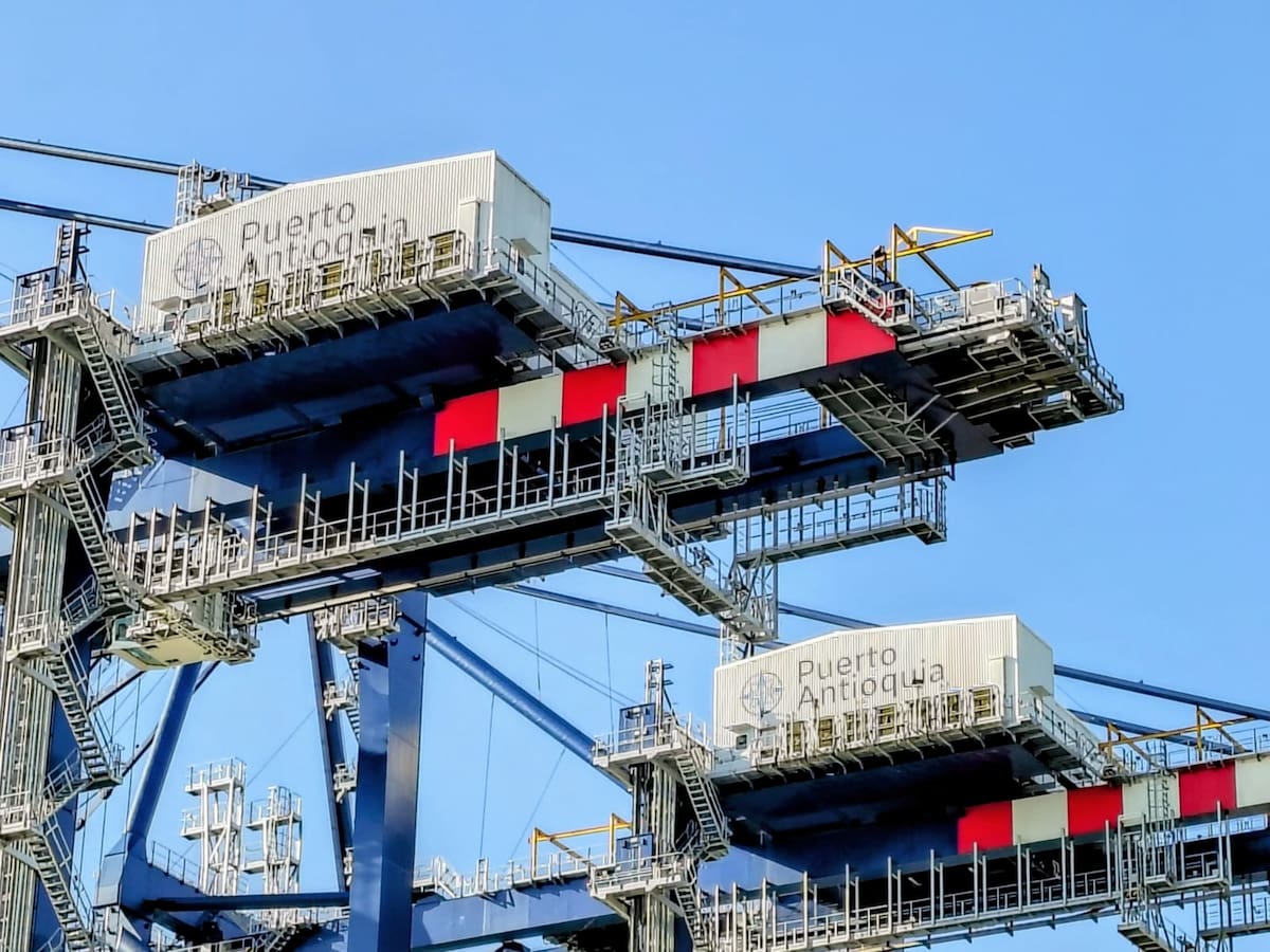 3.400 contenedores se han movilizado por Puerto Antioquia en su primer mes de funcionamiento