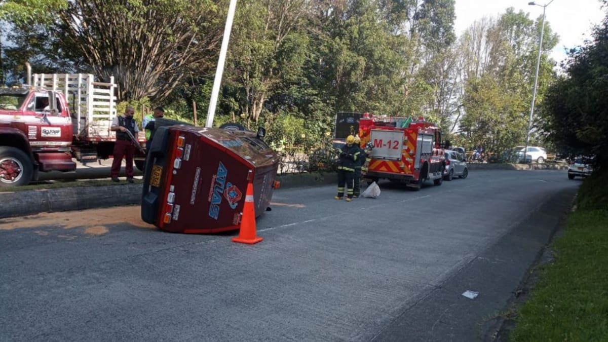 Accidente de un carro de valores en Manizales
