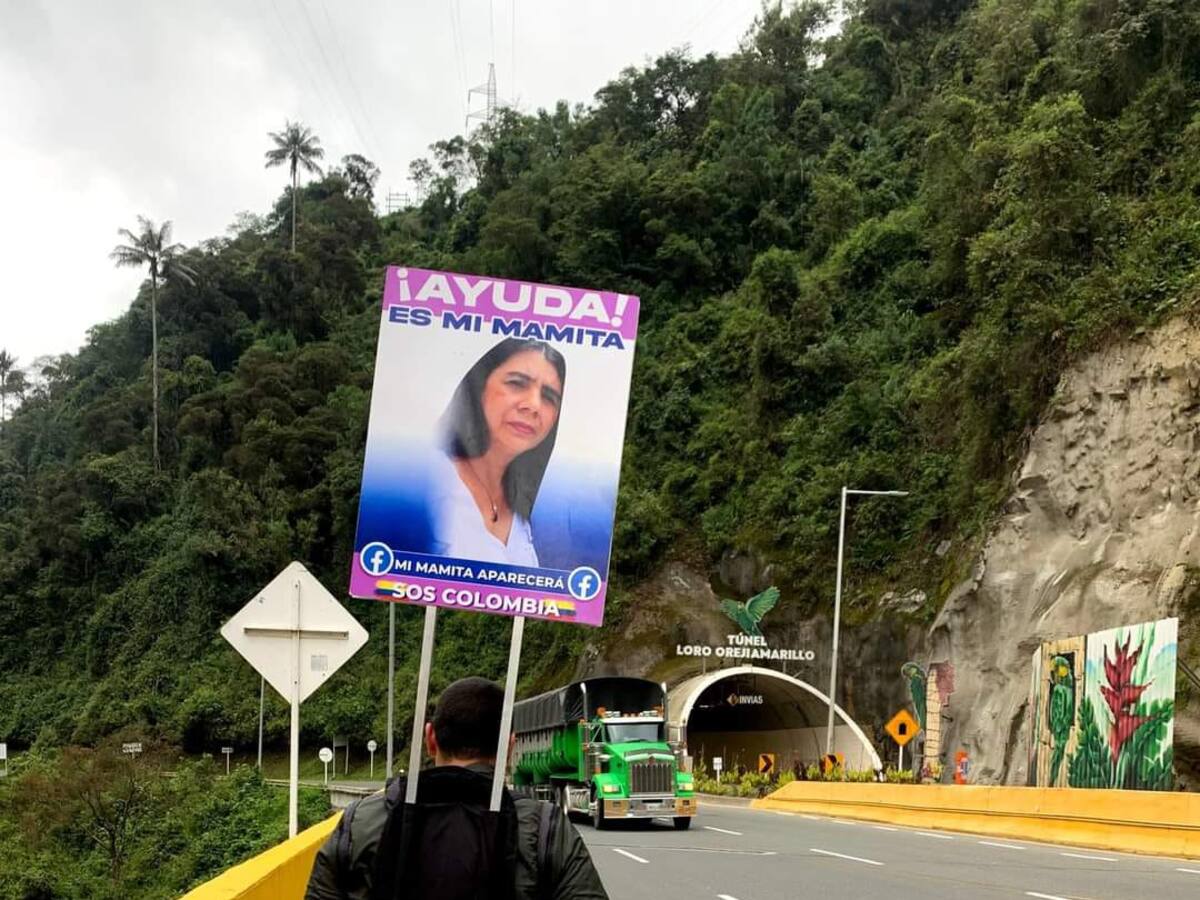 Joven llegó al Quindío tras caminar 13 departamentos del país en busca de su madre