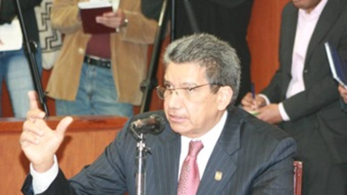 Senador ponente de reforma a la salud acepta que recibió dinero de una IPS