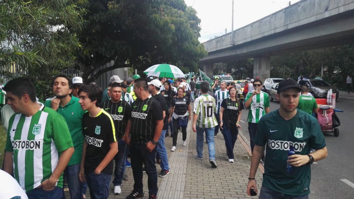 En las calles de la capital antioqueña la hinchada se muestra optimista y creen que se cumpla el sueño continental.
