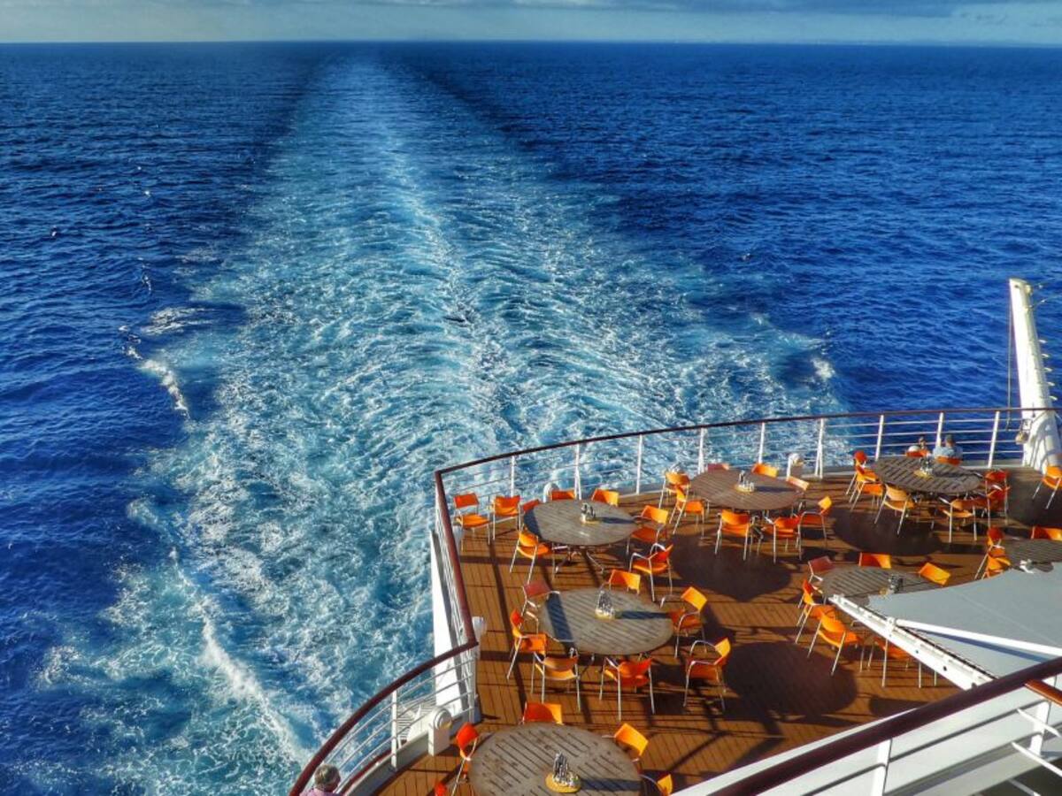 El drama de 26 colombianos a bordo del crucero 'Celebrity Eclipse'