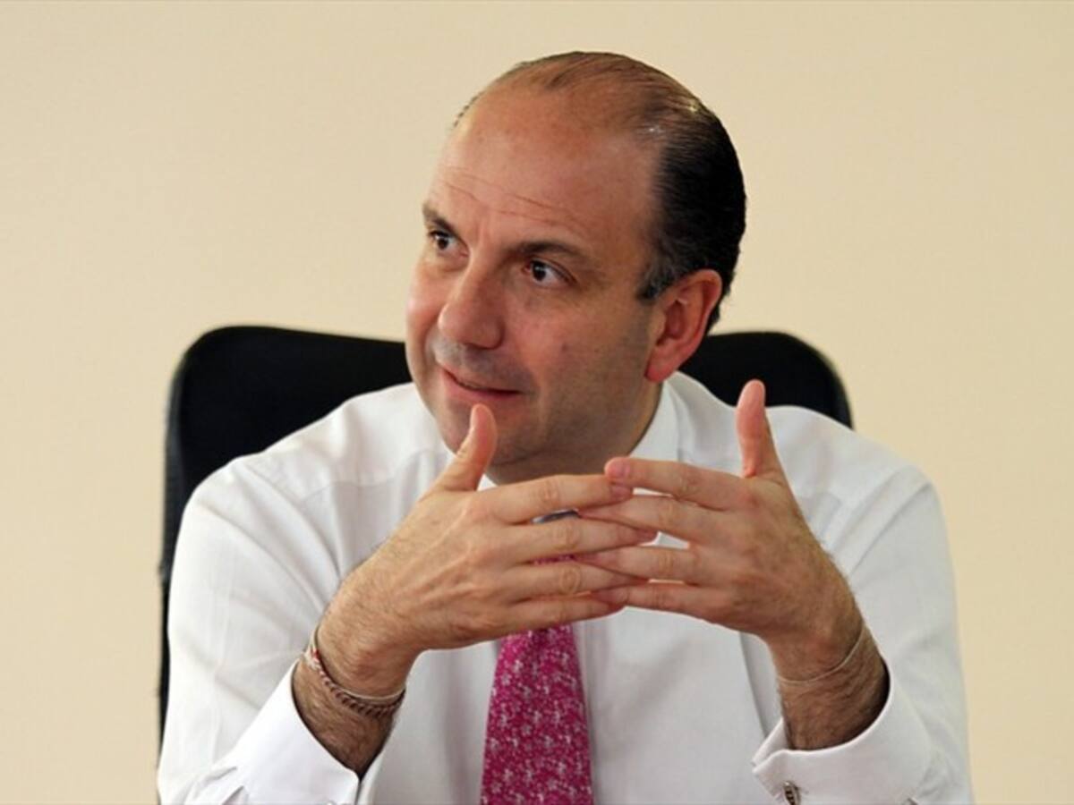 Gabriel Vallejo, ex ministro de Ambiente, será gobernador (e) de Caldas