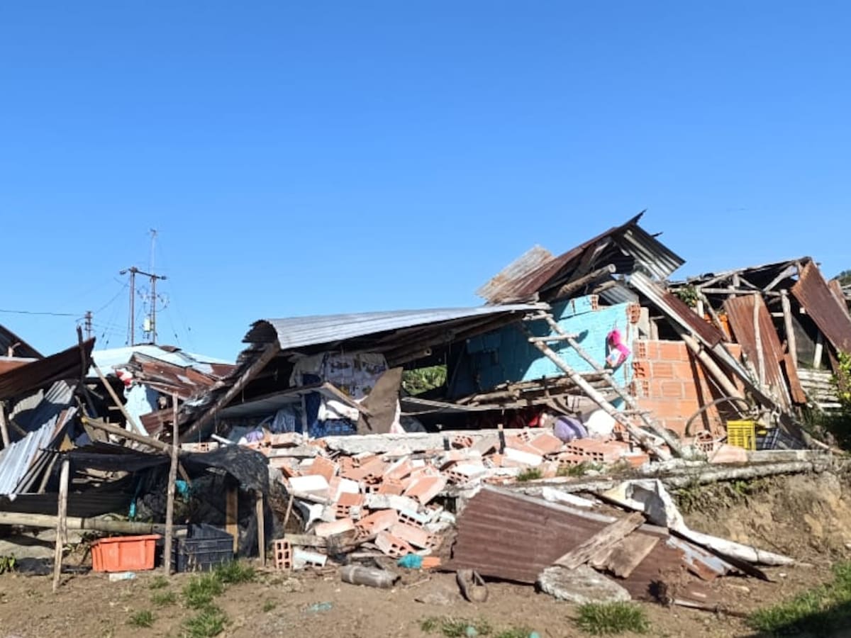 El terremoto golpeó con fuerza el campo risaraldense: más de 1.000 afectaciones fueron censadas