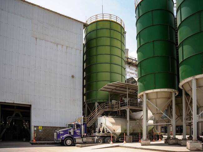 Cemento País amplía su horario de atención los sábados para brindar un mejor servicio a sus clientes