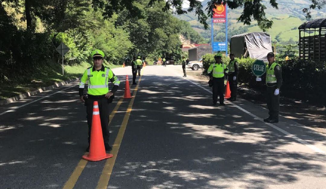 Puesto de control de la Policía Caldas
