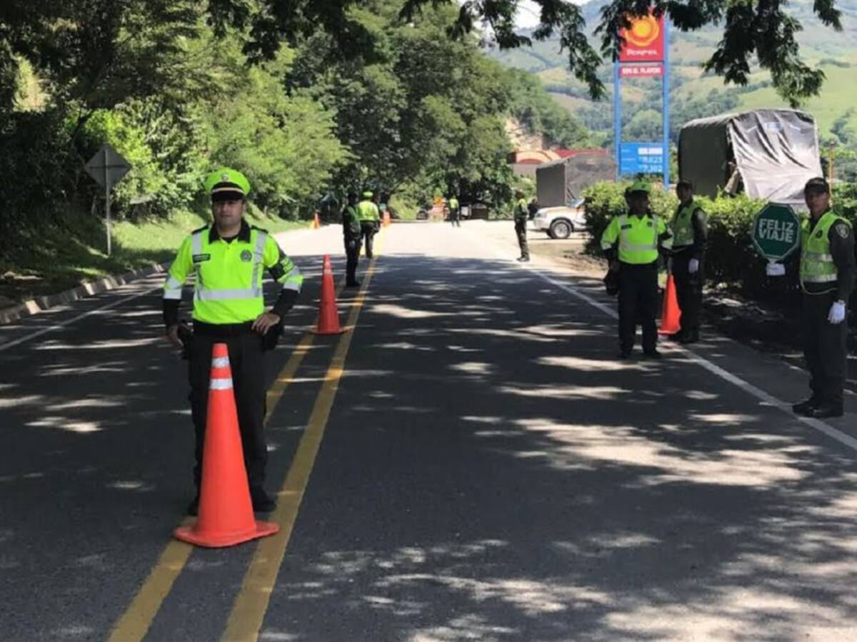 En el motor de un carro escondían más de 6 kilos de bazuco