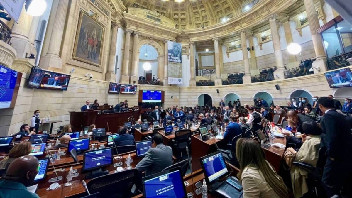 Gobierno radica mensaje de urgencia para trámite de Ley de Orden Público