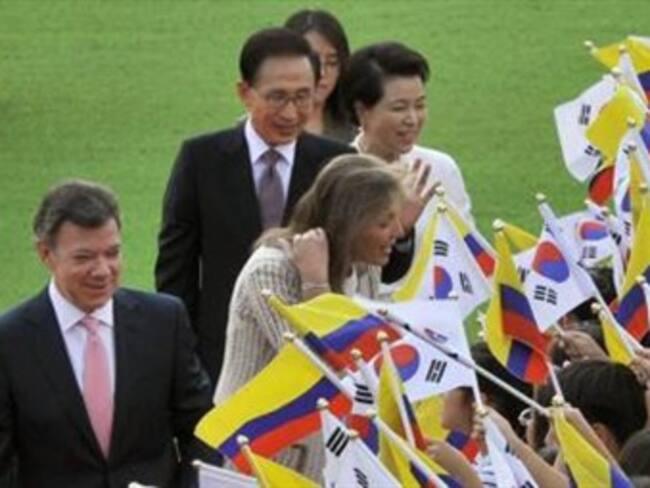 Con el TLC con Corea, la economía colombiana crecerá un 0.5 por ciento