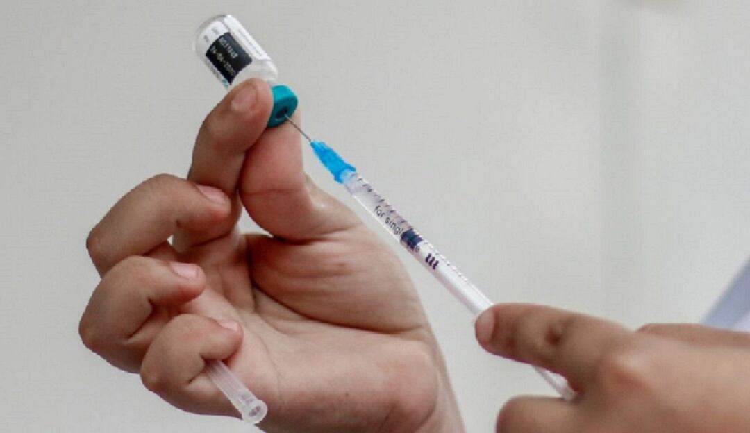 Vacunación contra el COVID-19