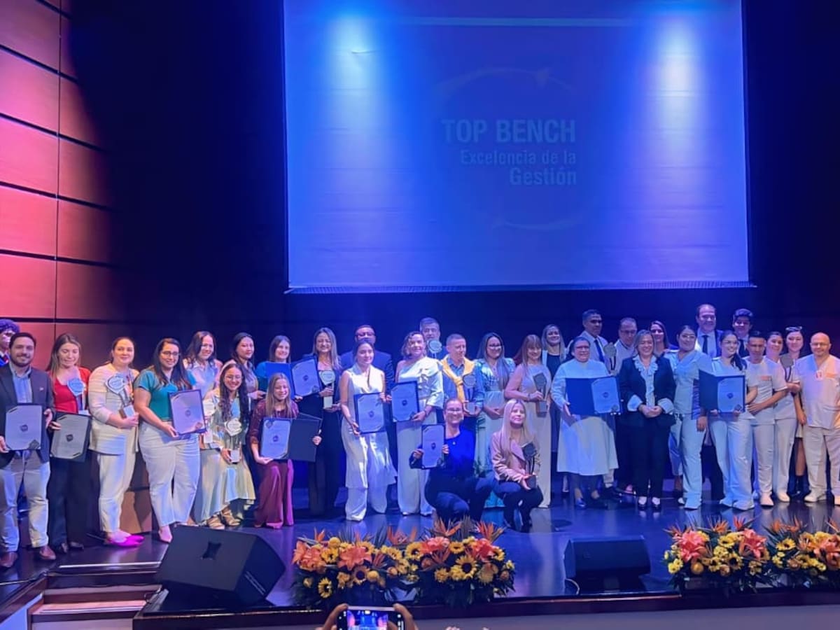 Casa del Niño gana dos reconocimientos en el Galardón TOP BENCH Excelencia en la Gestión