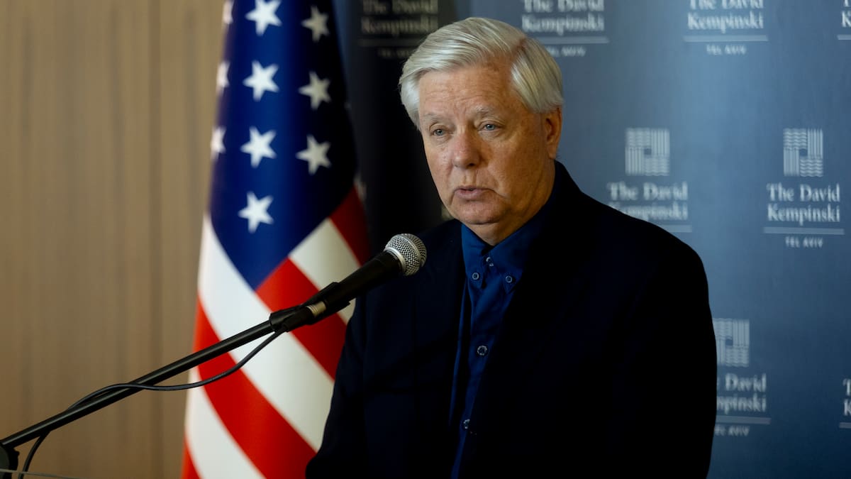 Tras muerte de Lindsey Graham, Trump pide nombrar a la hermana como senadora interina