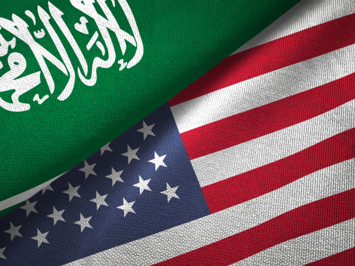 Por ser Medio Oriente se pone tono político que no debería: experto por acuerdo EEUU-Arabia Saudita