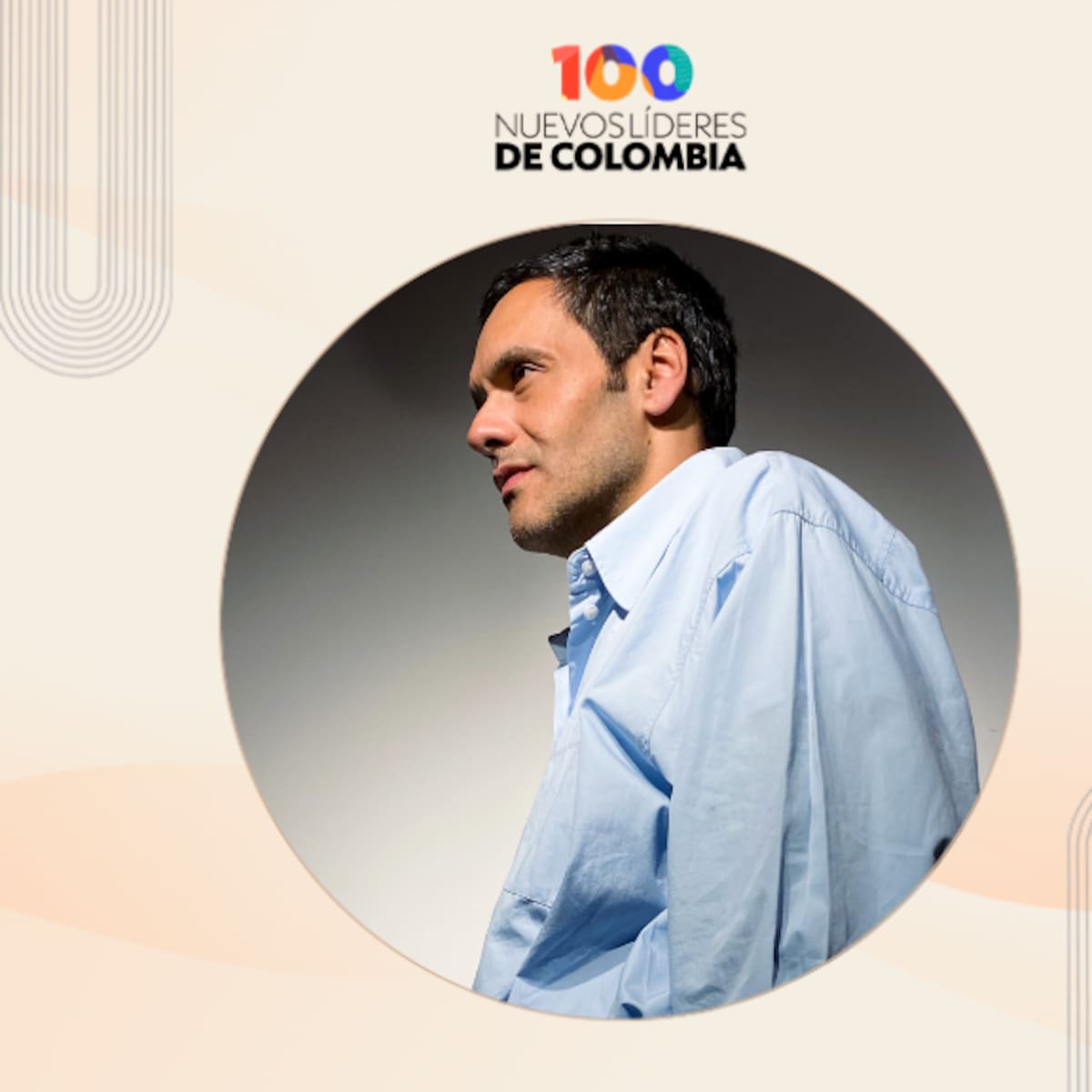 Alejandro Crocker, diseñador que hace ropa de lujo a través de prendas recicladas