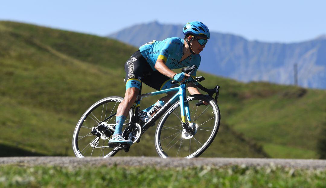 Miguel Ángel López, durante su paso por el Astana en el Tour de Francia del 2020.