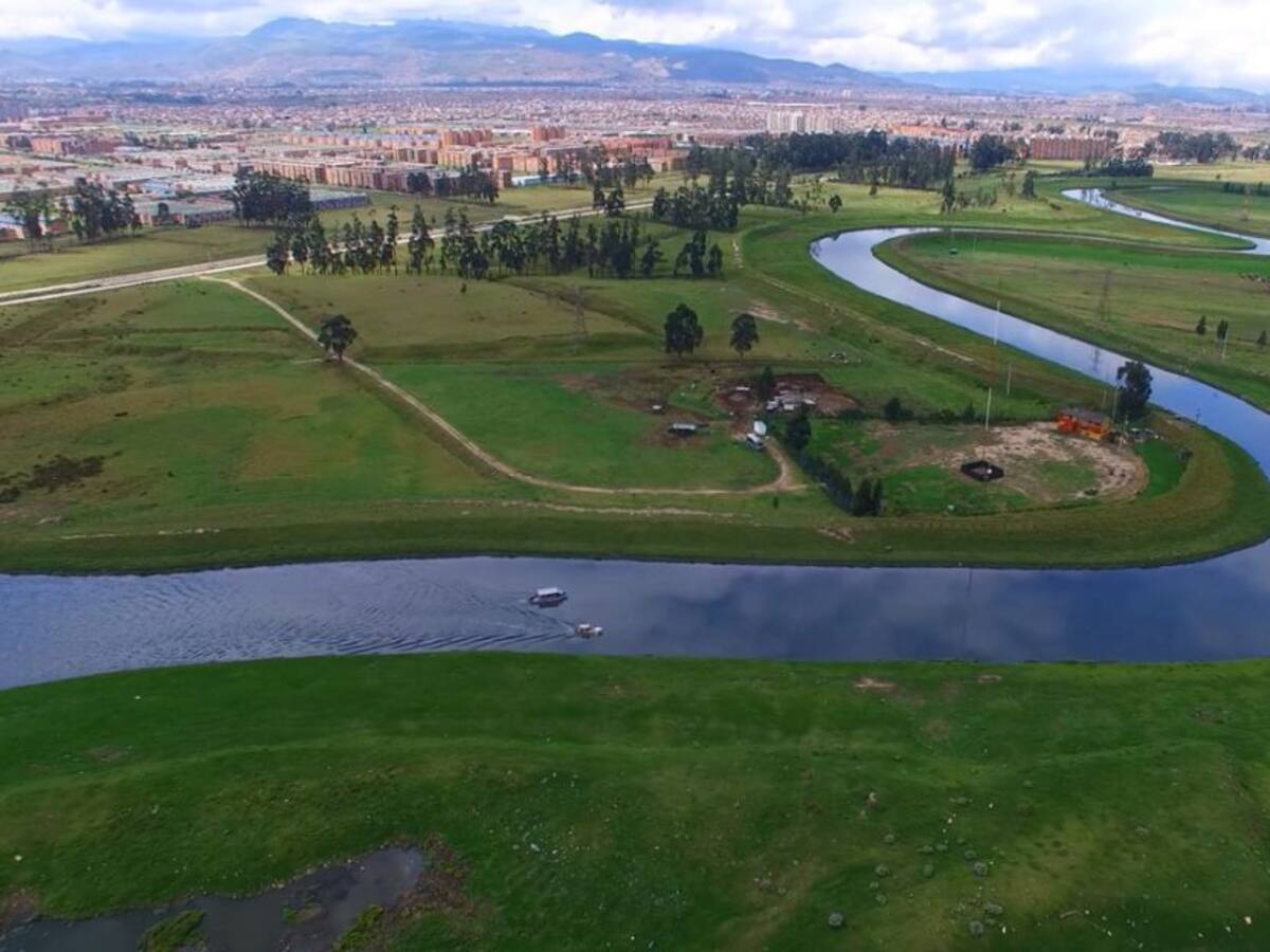 Abren indagación preliminar por presunta contaminación en canal El Carmelo