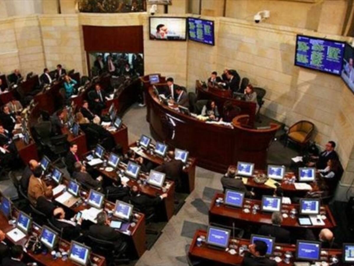 Congreso pide al Gobierno evaluar tratado de extradición con EE.UU.