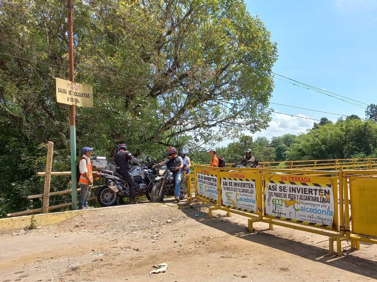 24 mil vehículos transitaron en cinco días sobre el puente Barragán