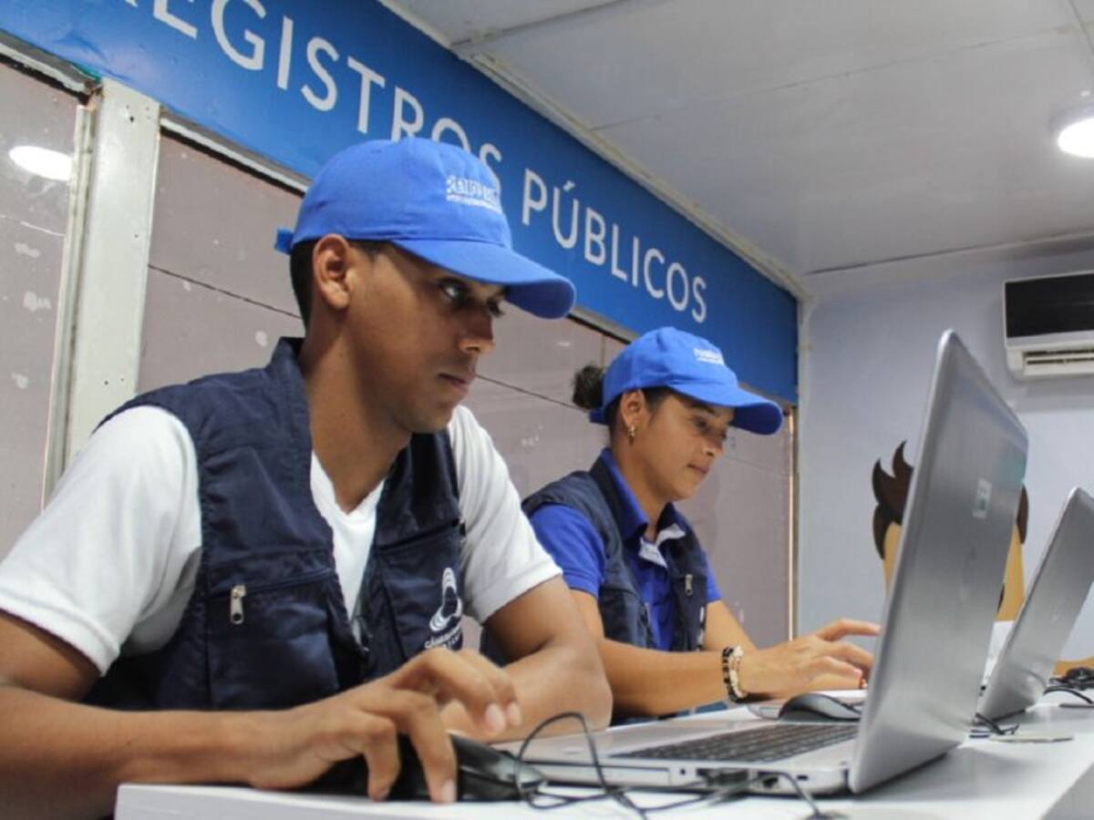Disminunición en las tarifas de matrícula y renovación mercantil
