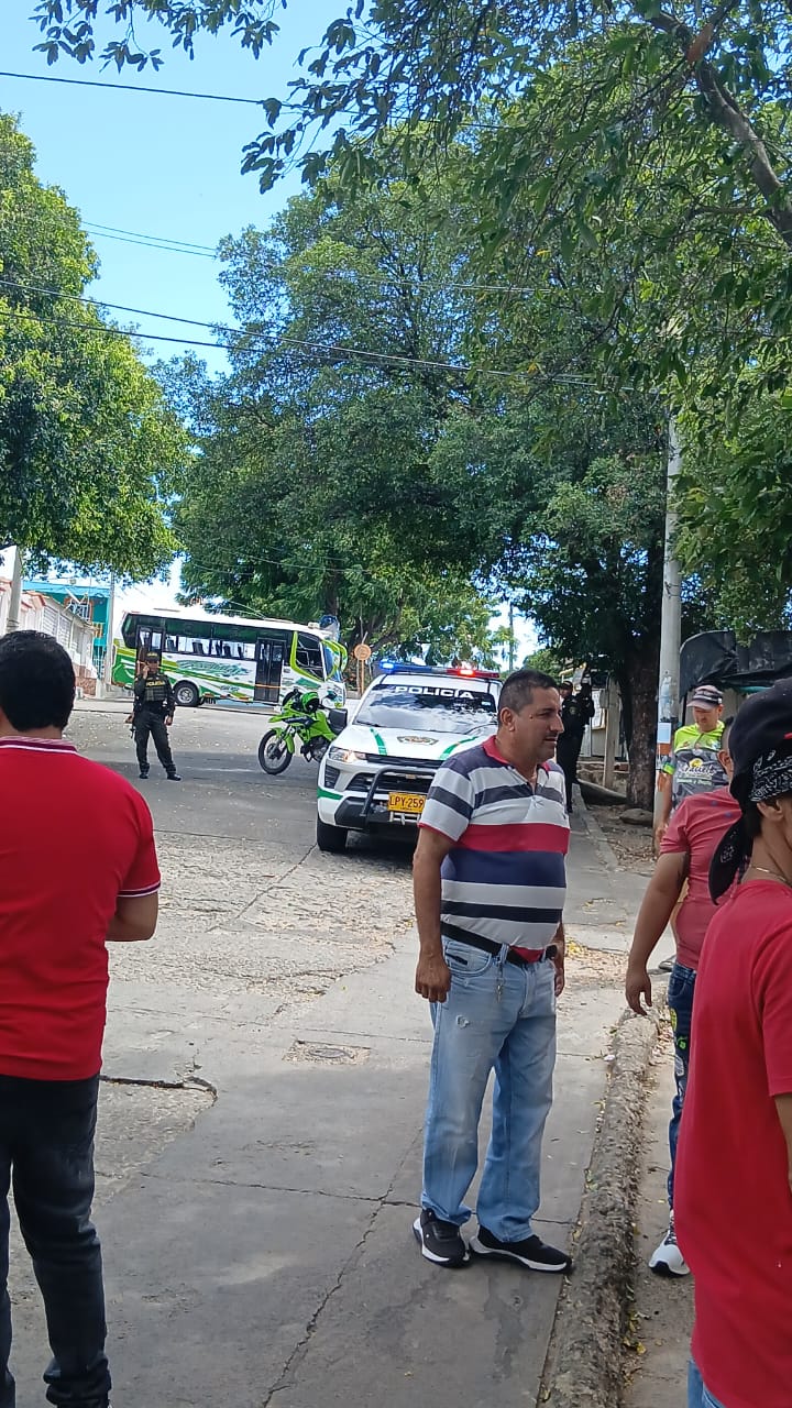 Lanzamiento de granada en el barrio Rudesindo Soto de Cúcuta. / Foto: Cortesía.