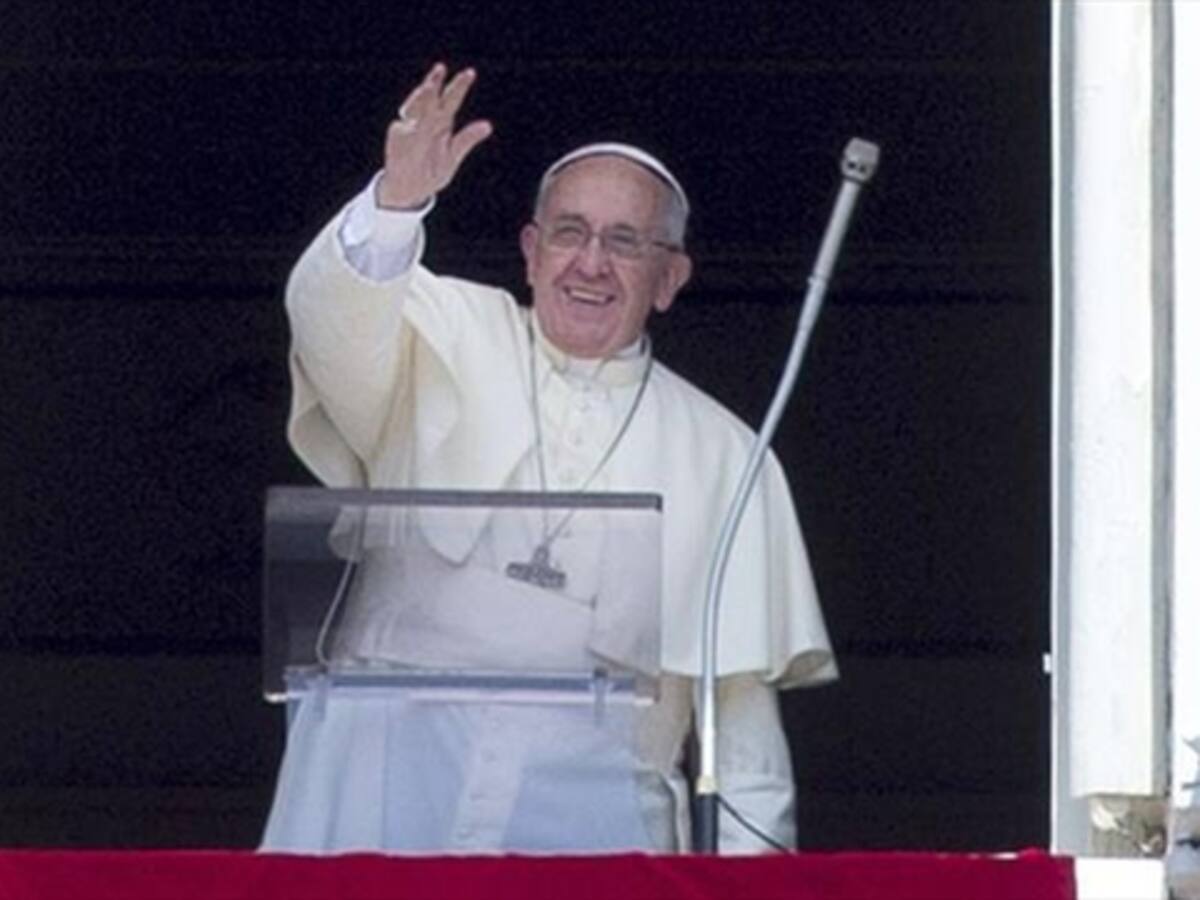 No paren de trabajar por la paz: papa Francisco a víctimas y victimarios