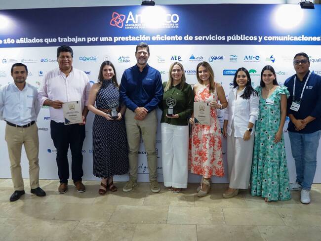 Promigas, Fundación Promigas y Surtigas son reconocidas con dos premios Andesco a la sostenibilidad 2025