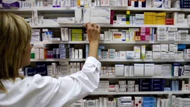 Resumen: Multas de hasta 2.500 millones de pesos a Eps que no den medicamentos a tiempo