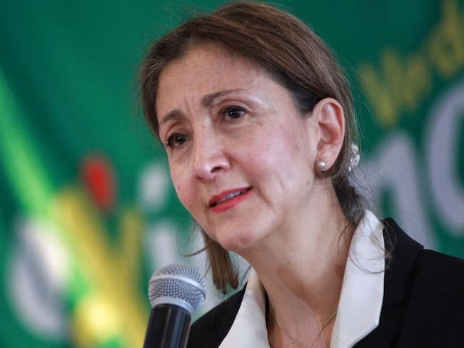 Íngrid Betancourt: “El gobierno está dispuesto a todo por una negociación sin importar crímenes”