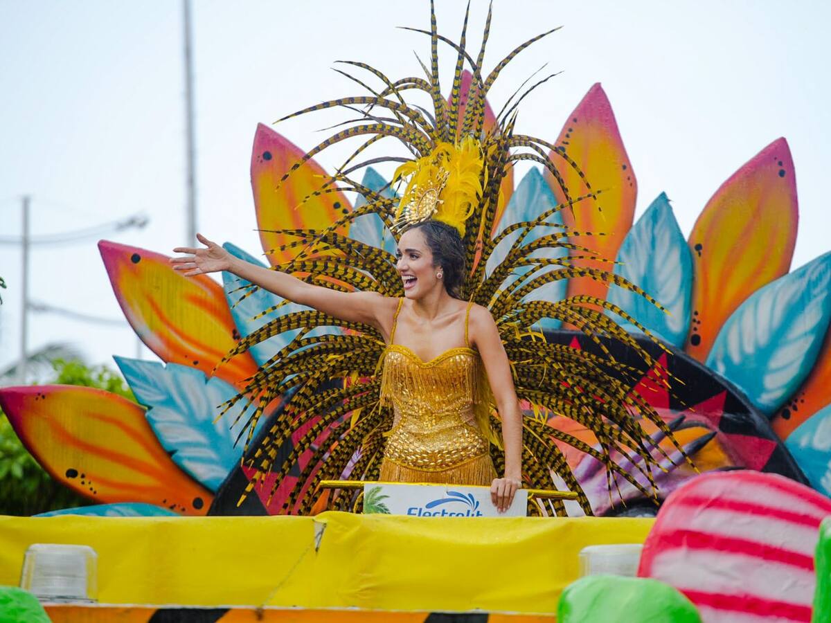 Carnaval de Barranquilla bailó y gozó la Fiesta del Mar 2024 en Santa Marta