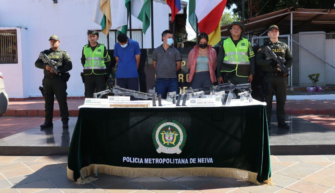 Los capturados viajaban con las armas y un menor de 6 años de edad.