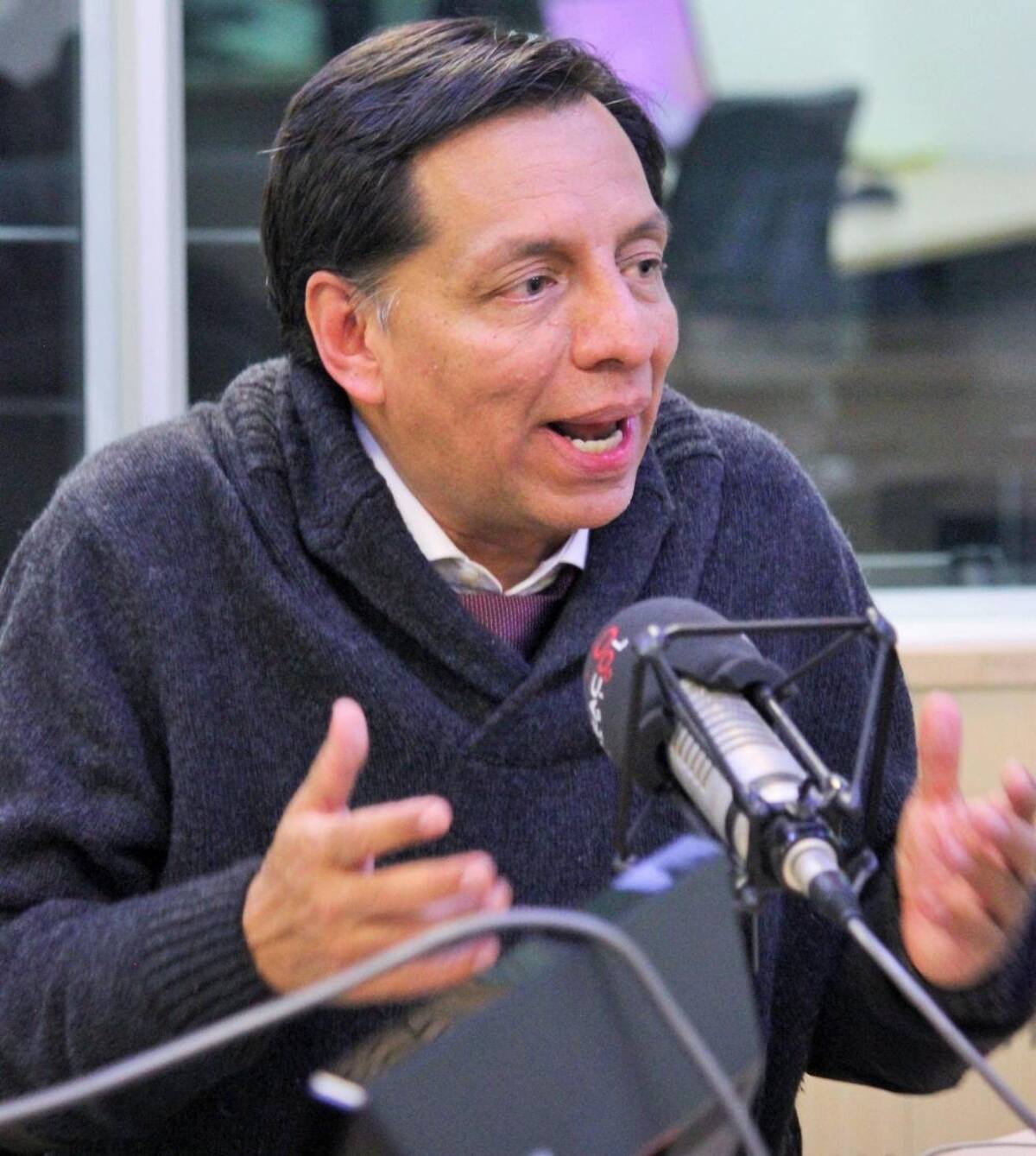 Héctor Riveros