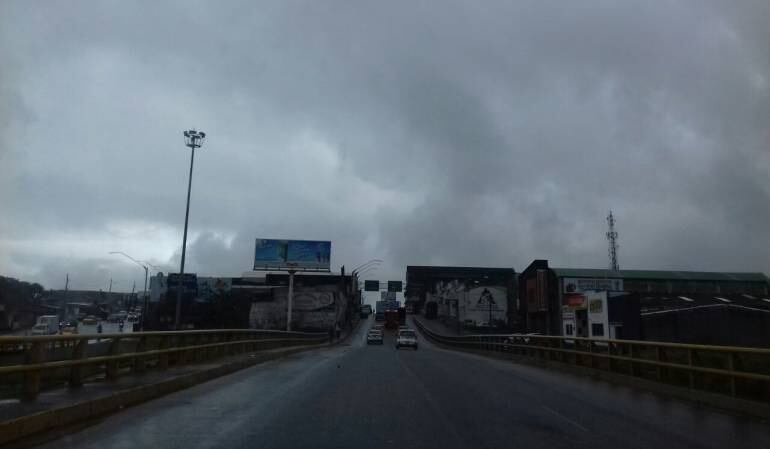 Facebook caracol radio Armenia 1150am línea whatsapp 3155681277 Twitter @caracolRArmenia