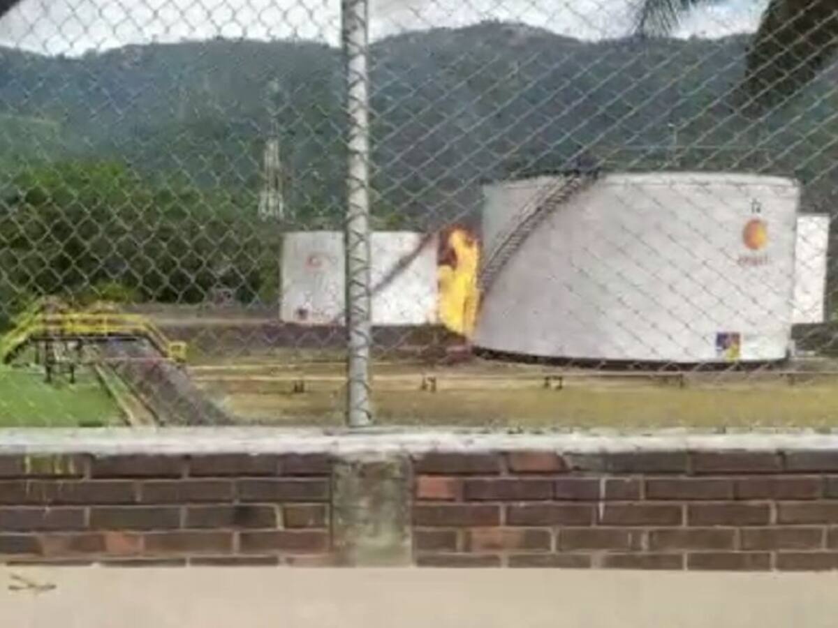 Incendio causó pánico en cercanías a la Central de Abastos