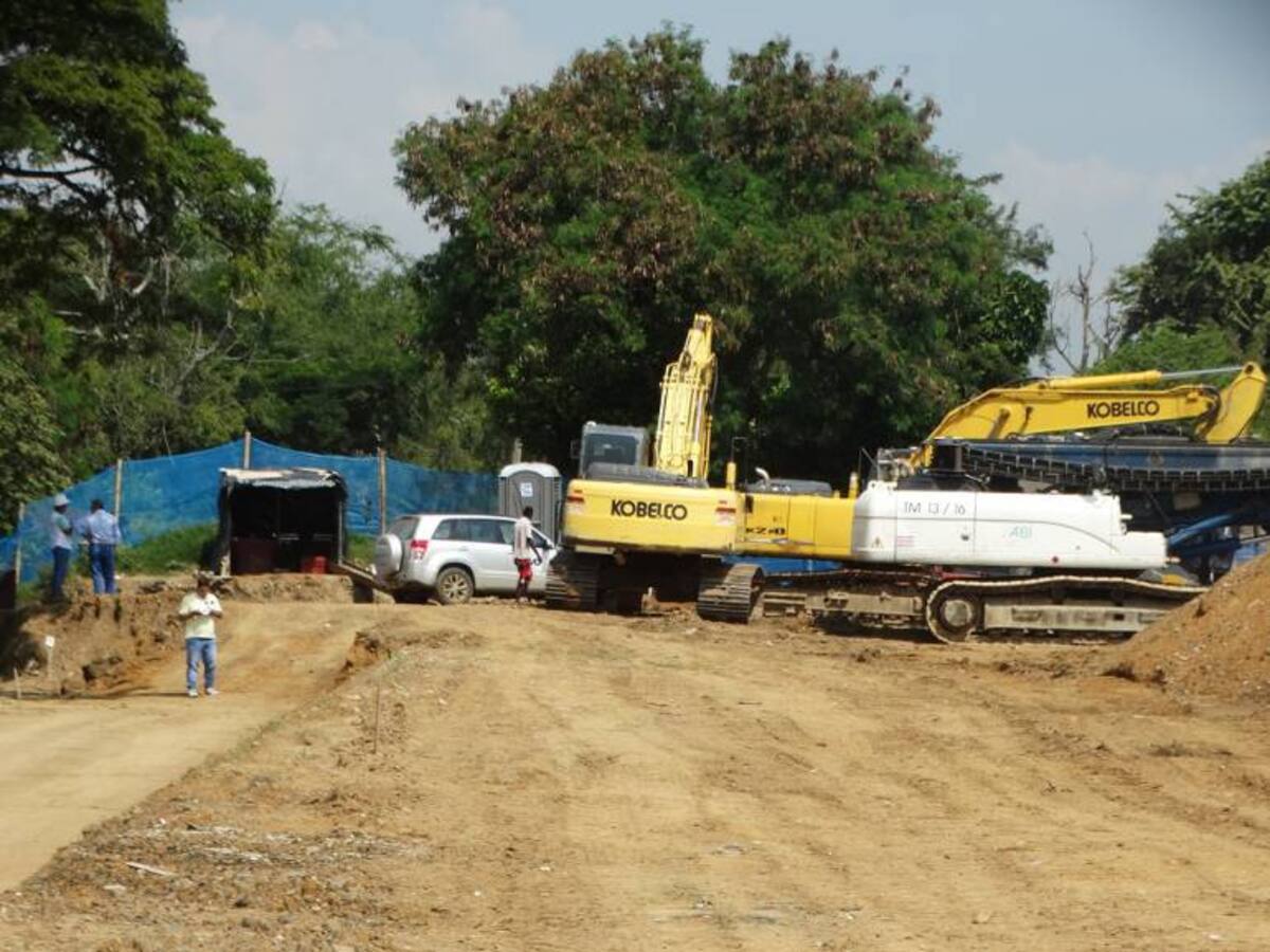 En marcha obras del segundo tramo del reforzamiento del Jarillón de Cali