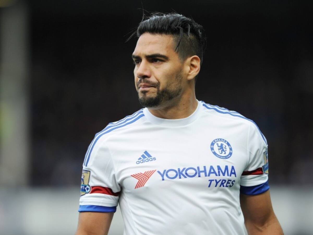 Después de 5 meses, Falcao volvió a jugar con el Chelsea