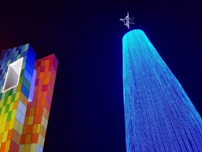 El árbol navideño más grande del país.