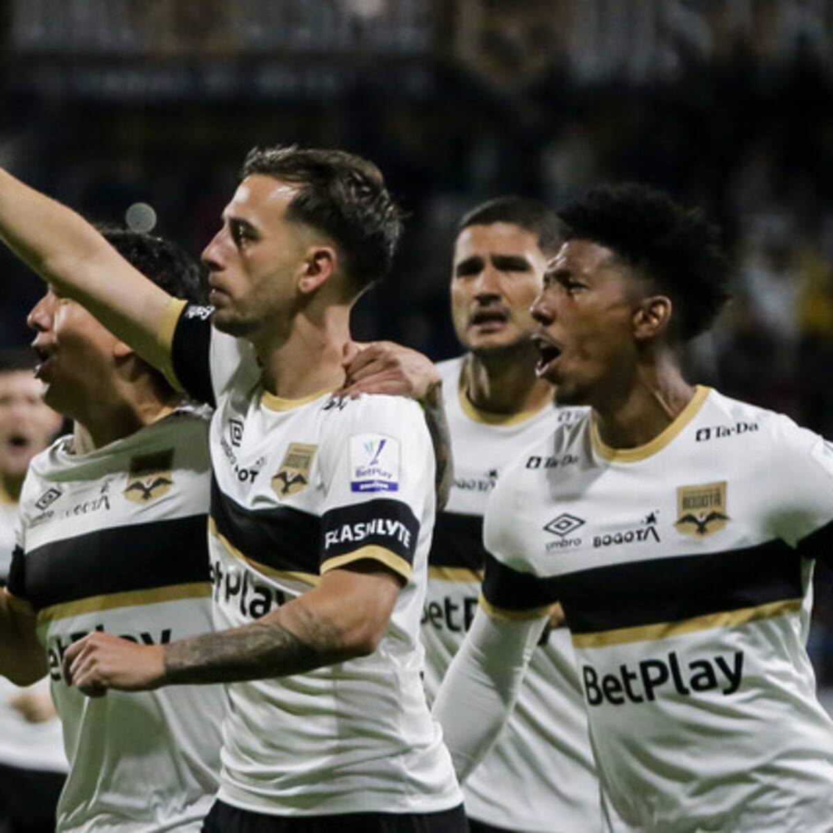 Inter de Bogotá golea al Chicó y queda a un paso de la clasificación