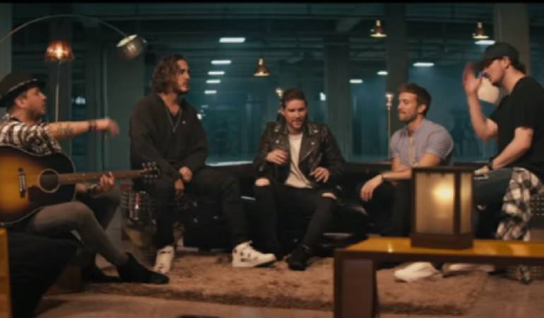 Pablo Alborán y Piso 21