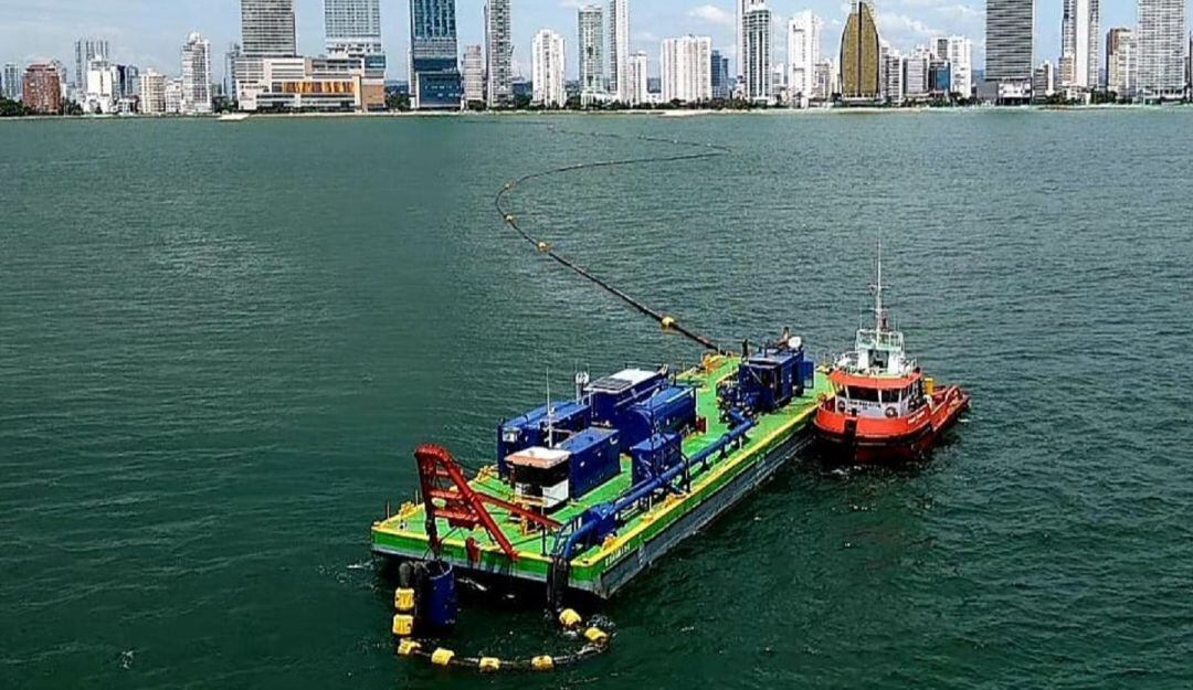 La Dimar autorizó la instalación de boyas para delimitar la zona en donde se realiza la intervención y evitar el paso de lanchas y motos acuáticas