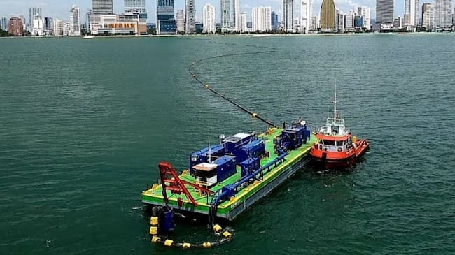 La Dimar autorizó la instalación de boyas para delimitar la zona en donde se realiza la intervención y evitar el paso de lanchas y motos acuáticas